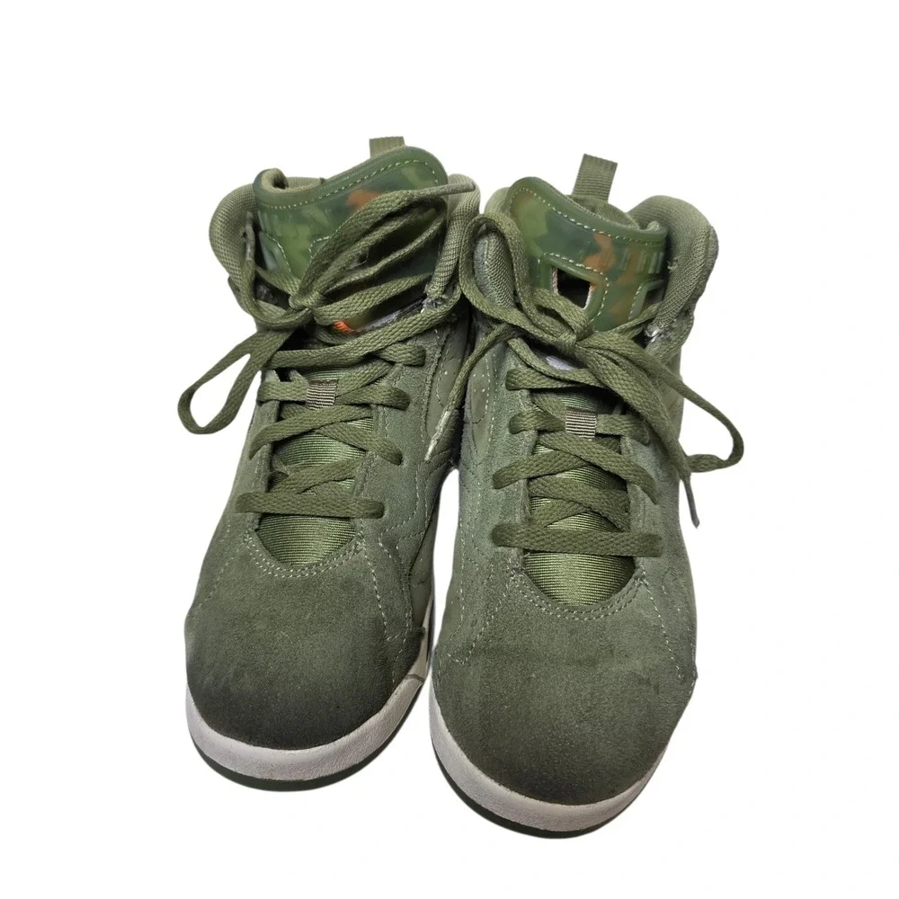 Nike Air Jordan 6 Retro GS Olive Green Orange Suede Kids Youth 3Y Sneakers SB0‎